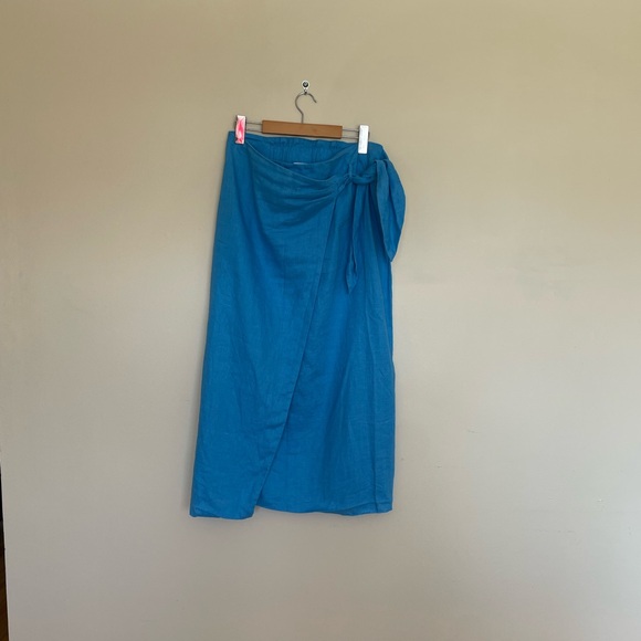 Mango Wrap Skirt - Size M - Picture 3 of 5